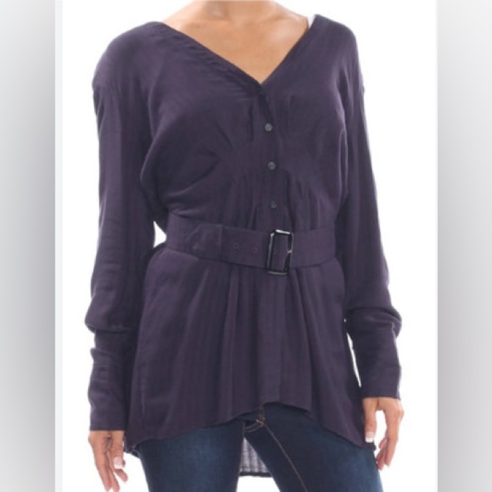 Free People - Back in The Spotlight V-Neck Button-Down Top - Size: Medium